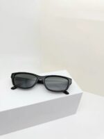 VETY防紫外线墨镜VETY Sunglasses with UV Protection
